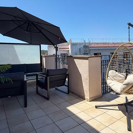 Apartament Joie - Modern With Parking & Pool *